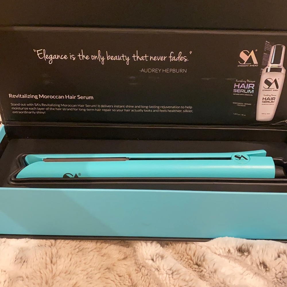Straight Ahead ceramic with shampoo & conditioner